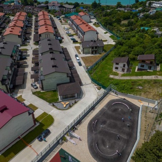 Объявление Дом, 88.6м2, 3 эт, 1 сот.